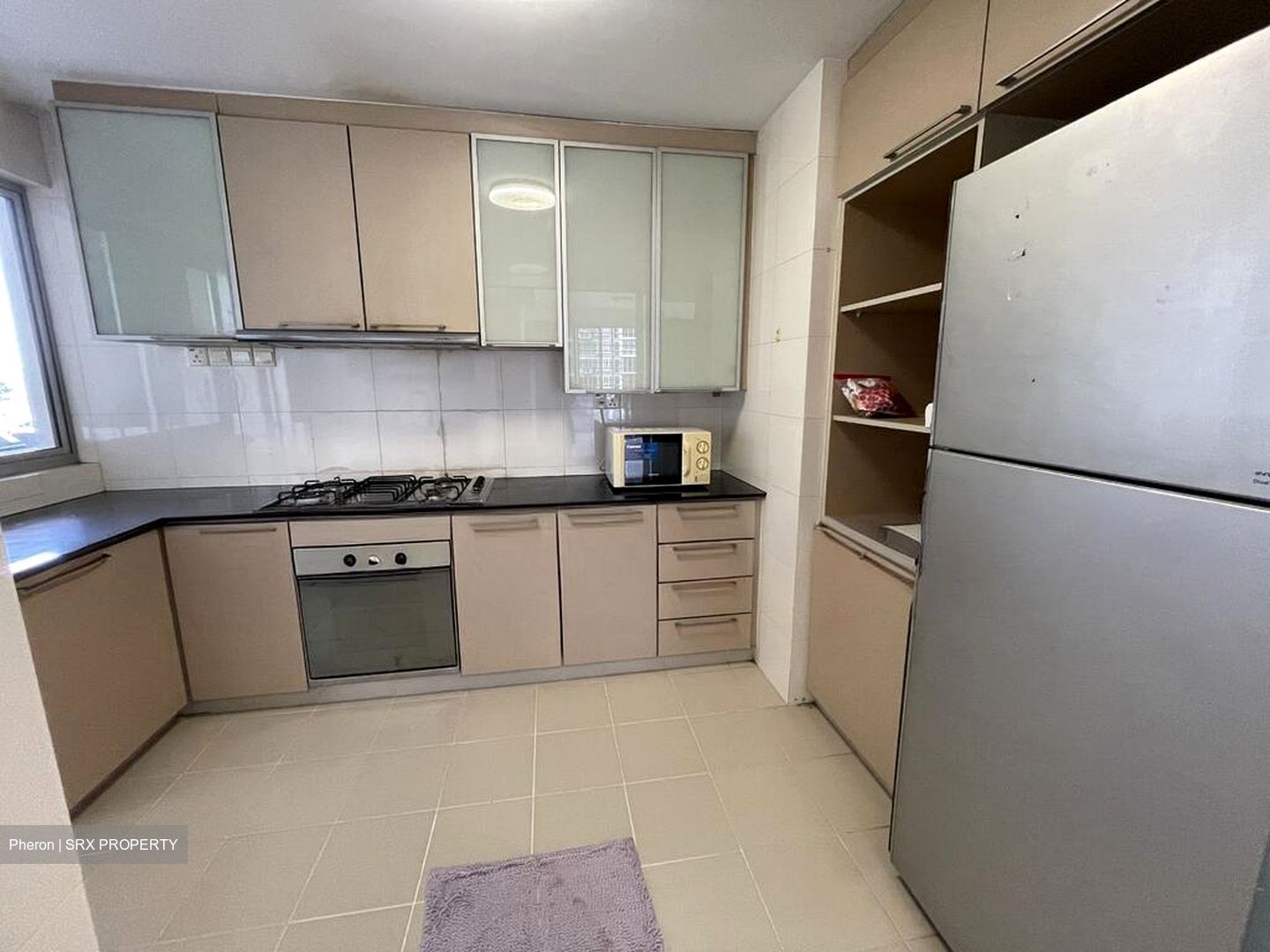 Grandeur 8 (D20), Condominium #569639431